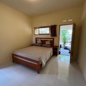 Rumah Kawan Senaru House of Friend